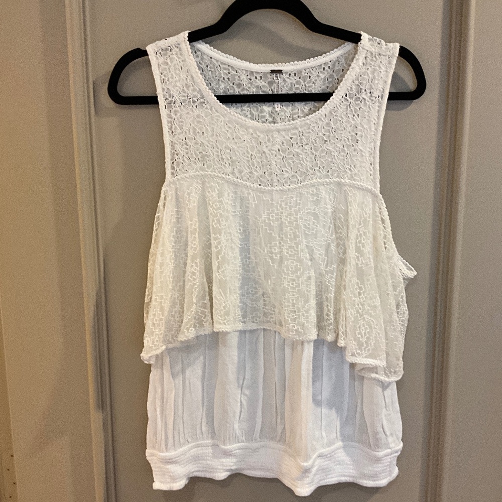 FREE PEOPLE White Ivory Lace Daisy Top Size Medium BoHo